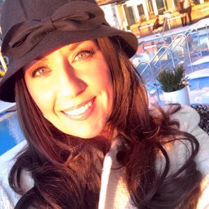 Meet your Posher, Carrie